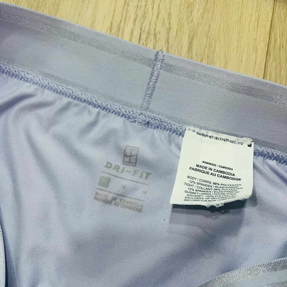 Nike Dri-FIT Tennis Lavender Sports Set - Skort (sz M) and Shirt (sz L) - Picture 5 of 11